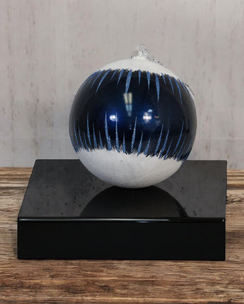 Snow Drop Pearl Ball 6"